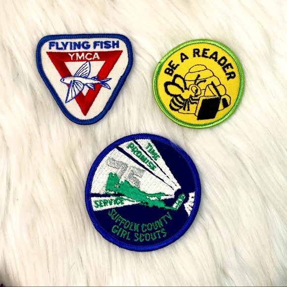Vintage Accessories - {3/$25} vintage patches read bee Girl Scouts YMCA